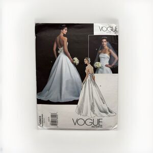 Vogue Sewing Pattern 2803 Wedding Dress Bride Train Low Back Size 6 8 10 Bridal